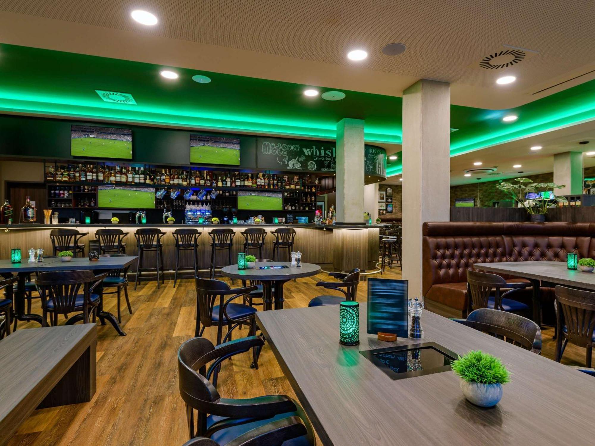 Aparthotel Adagio Access Kiel Ngoại thất bức ảnh